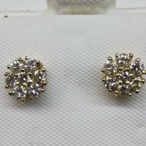 Diamond flower earrings 14k yellow gold